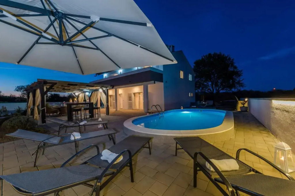 Four bedroom holiday home Horizon