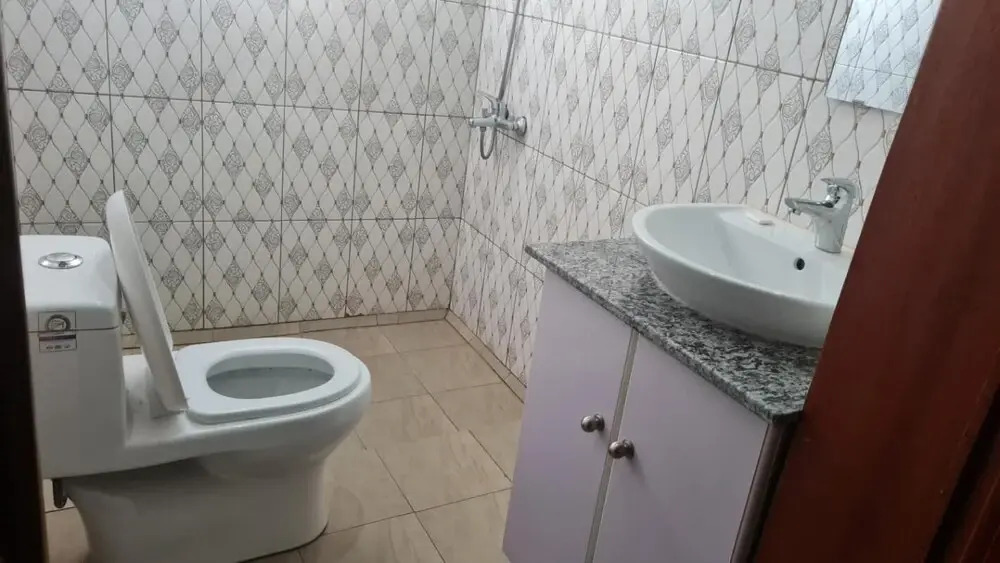 Room in Guest Room - Charming Room in Kayove, Rwanda - Your Perfect Getaway