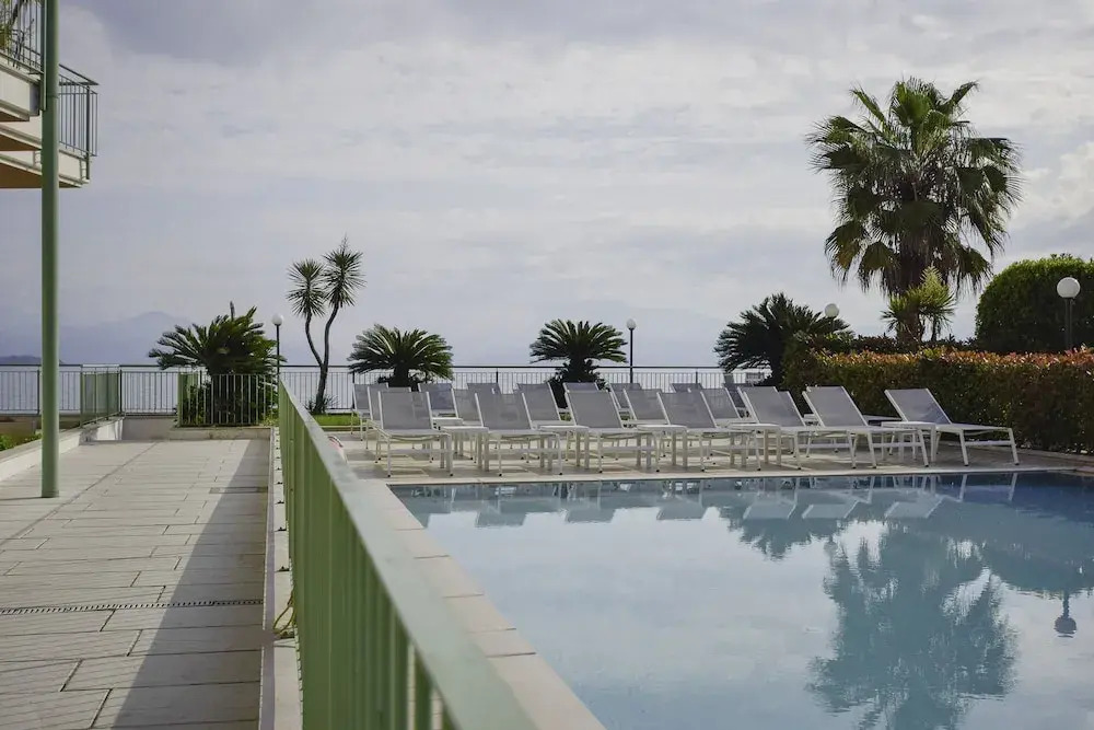 Residenza Miralago With Pool - Studio Apartment With Lake View
