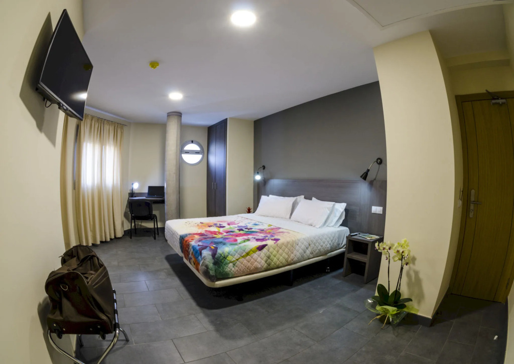 Hotel Puerto Canteras