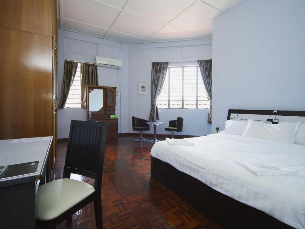 Hin Loi Guesthouse