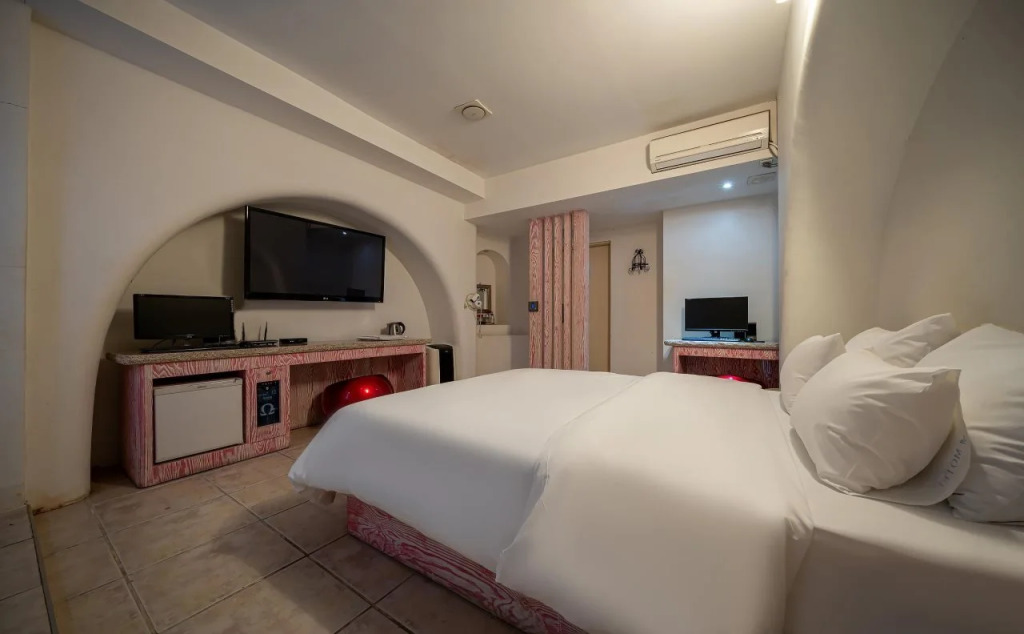 M Hotel Suwon