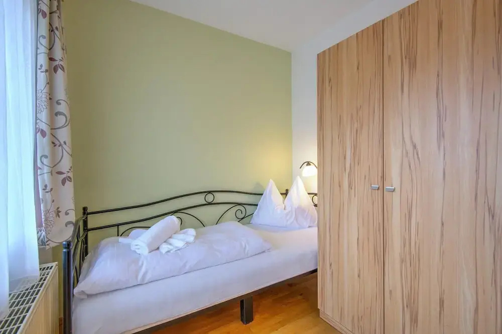 Vicky Apartment - Central, Mountain Stay