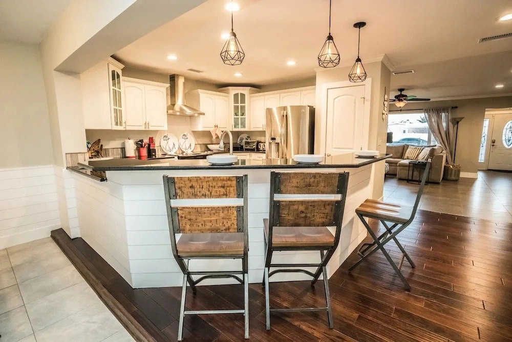 Baywatch - 712 Jamaica Cir W 4 Bedroom Home