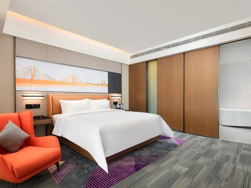 Hampton by Hilton Linyi Yihe River