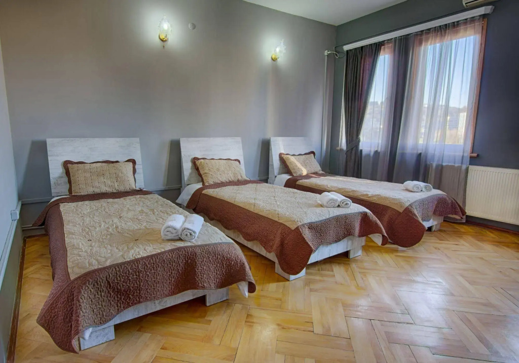 Отель Toscano