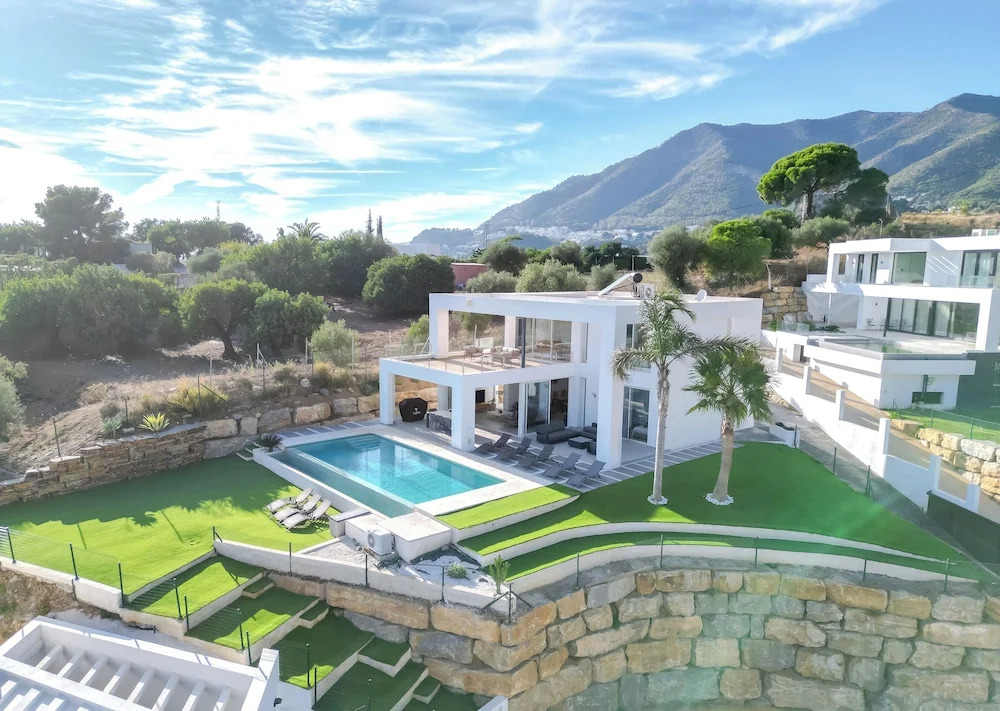 Villa BuenaVista Hills - Sea View - Pool