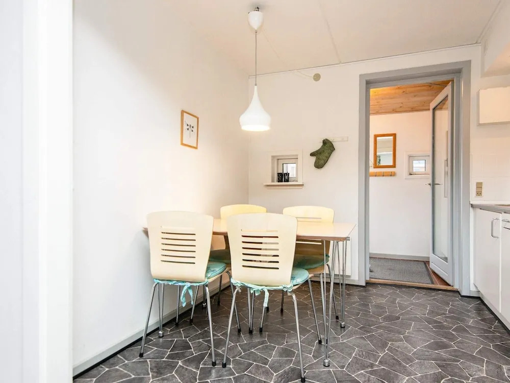 6 person holiday home in Rømø-By Traum