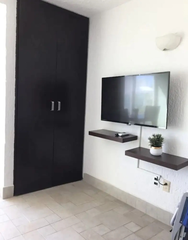 Cancun Studio Overlooking the Lagoon