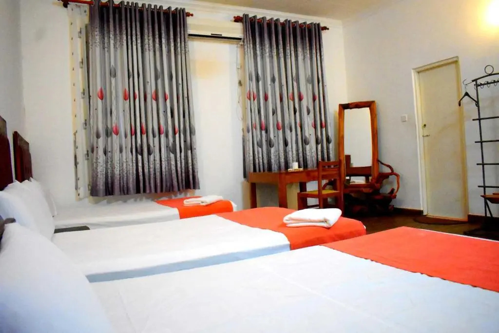 Sarras Guest House
