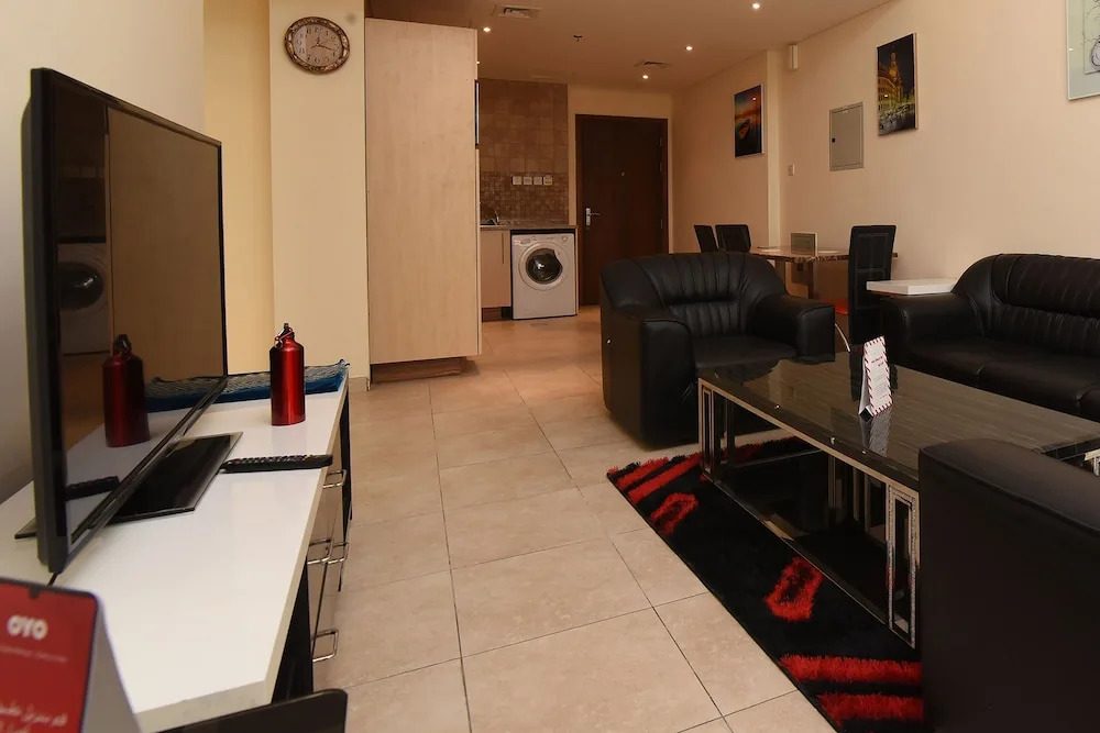 OYO Home 2351BHK Capitol Tower DIC