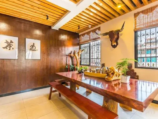Gujia Hotel