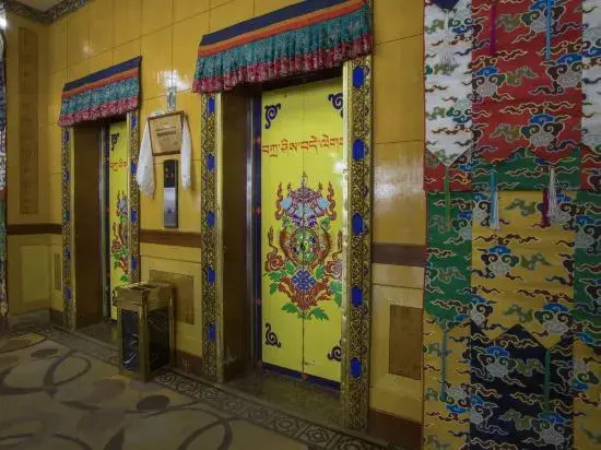 Gangjian Hotel