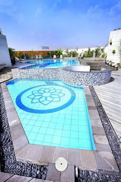 Golden Flower by KAGUM Hotels