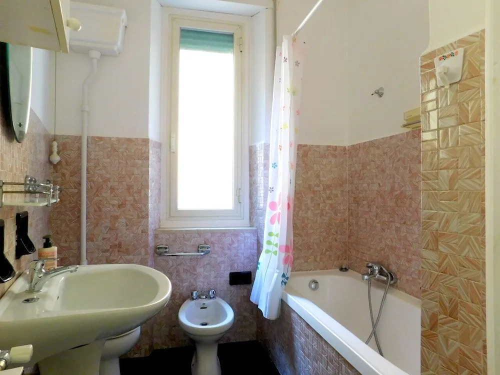 a levanto, trilocale vicino alla stazione