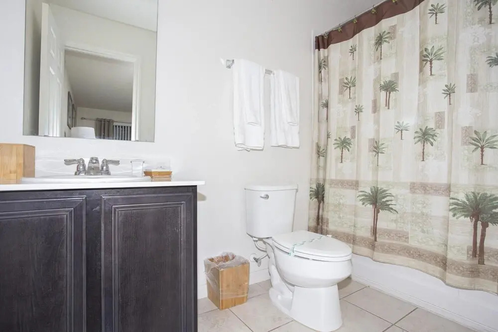 Disinfected Family Friendly 4 Bd w Gameroom Close to Disney in Orlando Area 5103