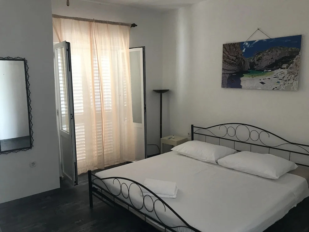 House Lanterna