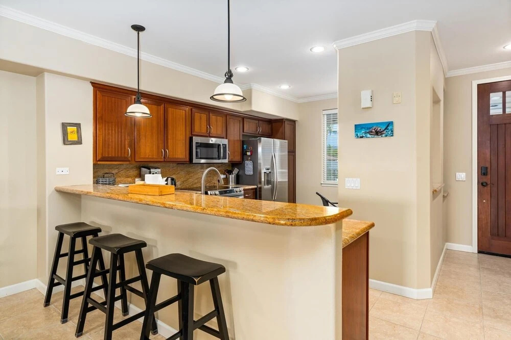 Waikoloa Beach Villas F22 2 Bedroom Condo by RedAwning