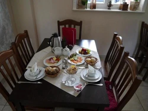 Café im Hof- Bed & Breakfast