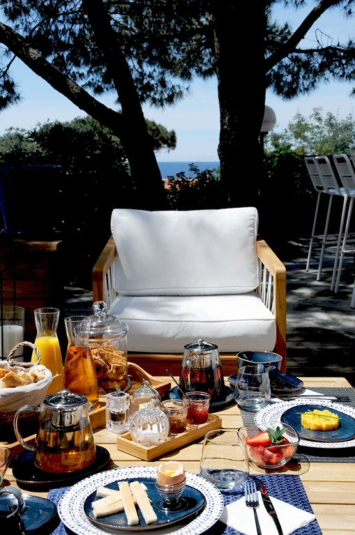 Les Suites dAgosta
