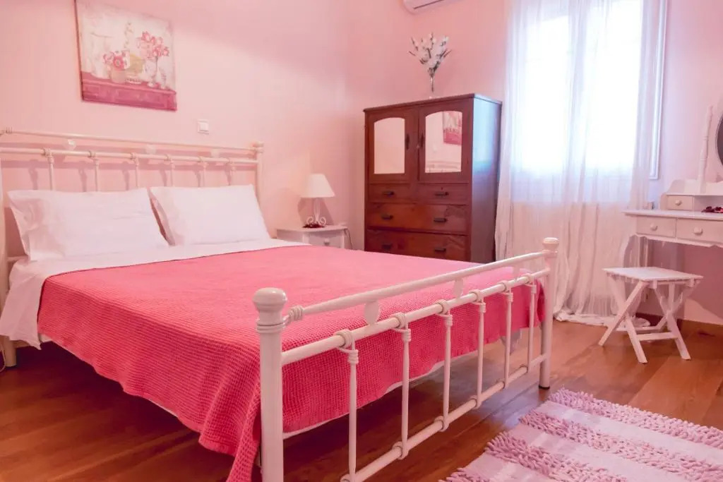 Traditional House in the Centre of Vasiliki