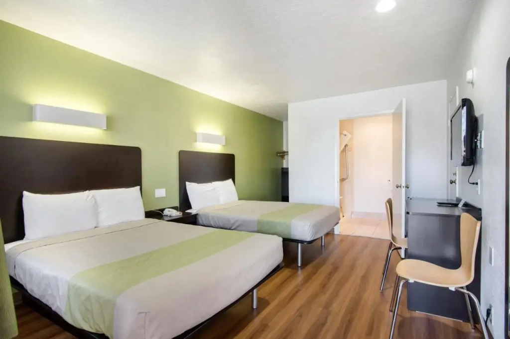 Santa Fe Plaza Travelodge