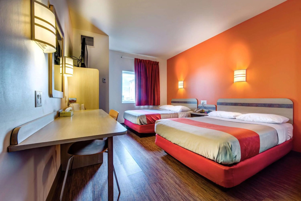 Motel 6-Burlington, ON - Toronto West - Oakville