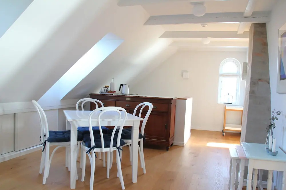 Troense Bed and Breakfast by the sea