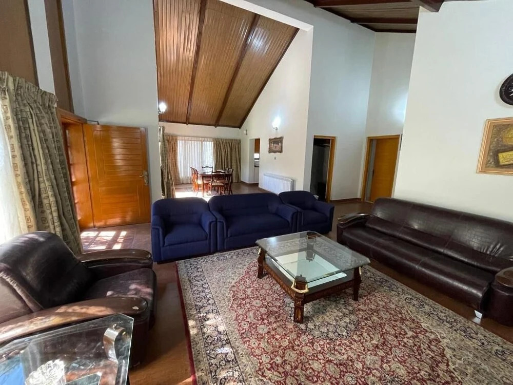 Montaña Villa Murree