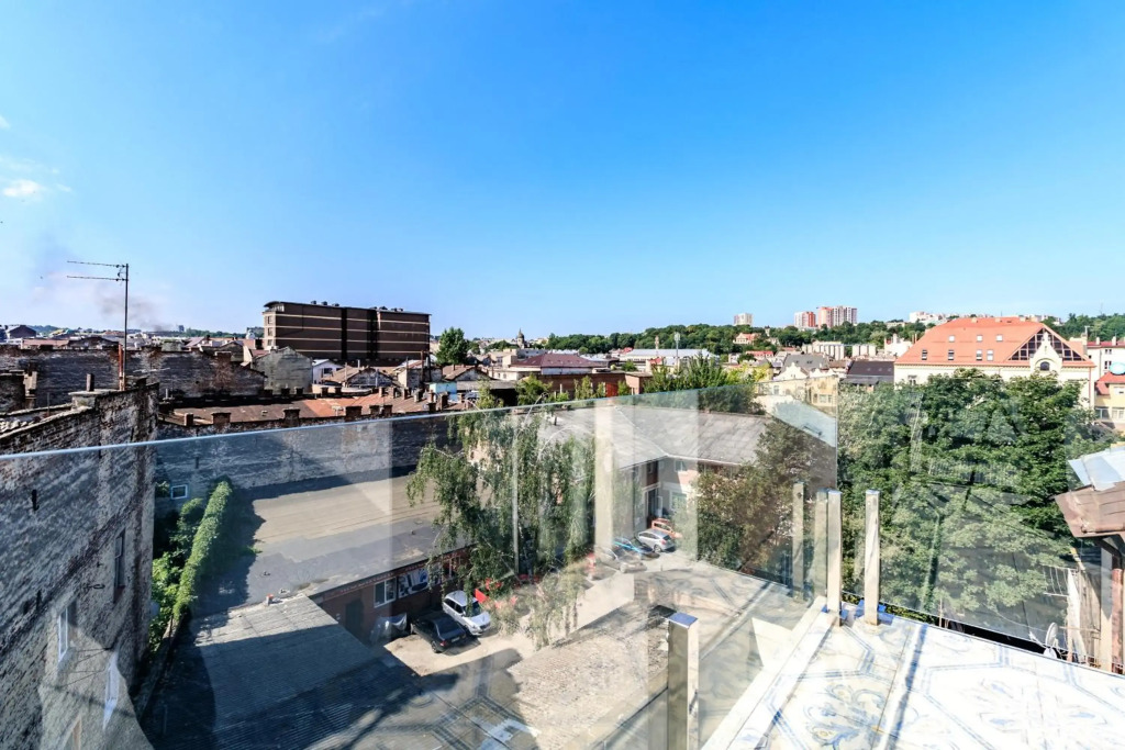 InshiApartments on Hazova str 4