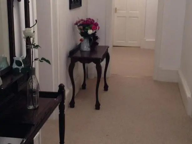 Queen Margaret Apartment