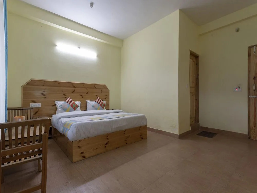 OYO 17400 Home River View Stay 18 Mile