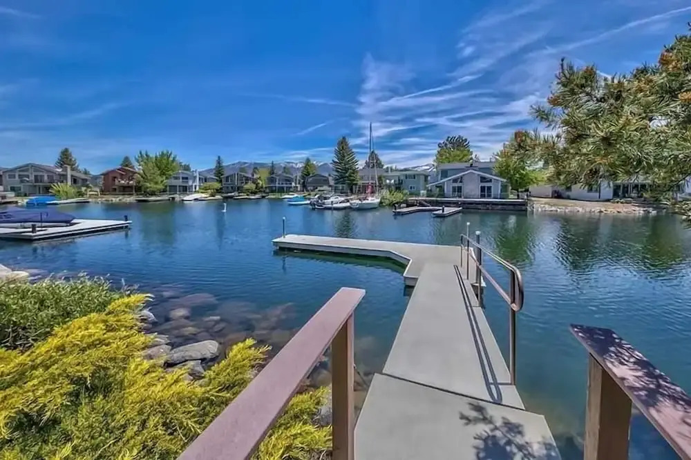 1759 Venice Drive 5 Bedroom Home by RedAwning