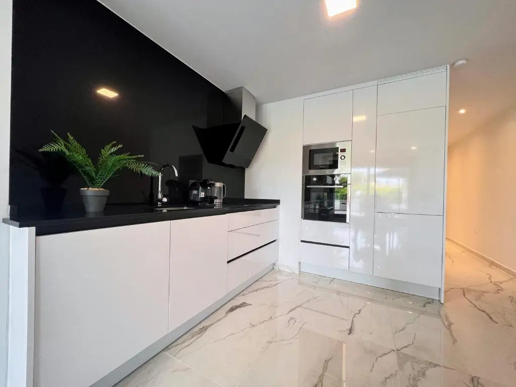 Modern Apartment in Res Amanecer VI Duly 3