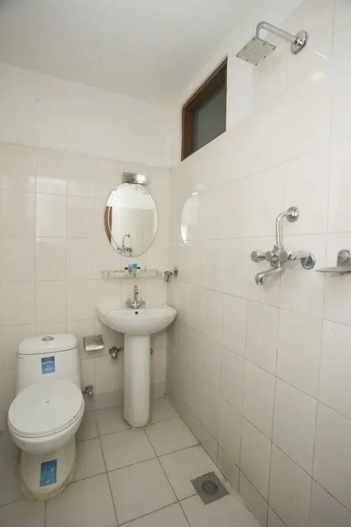 OYO 158 Hotel Premium