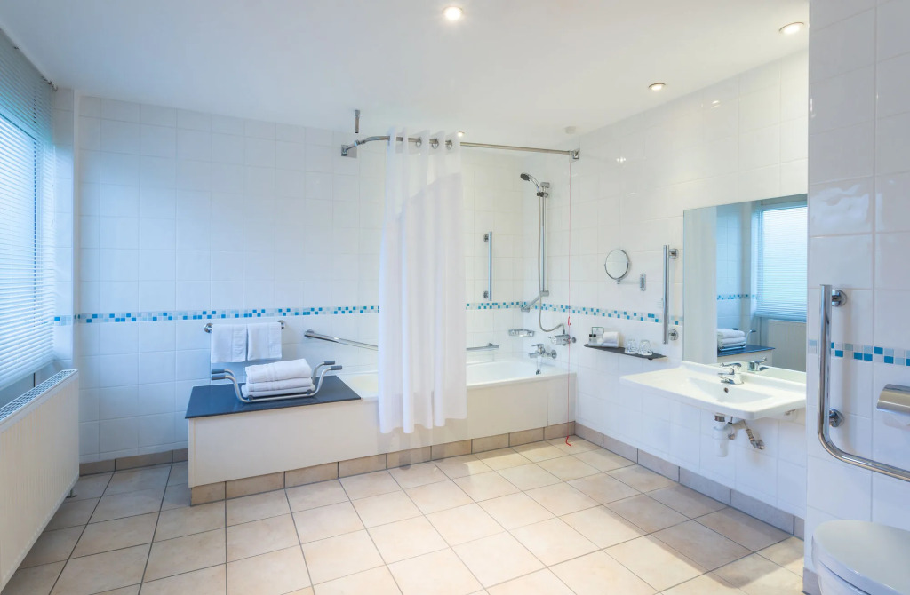 Holiday Inn Rugby-Northampton M1 Jct18 by IHG