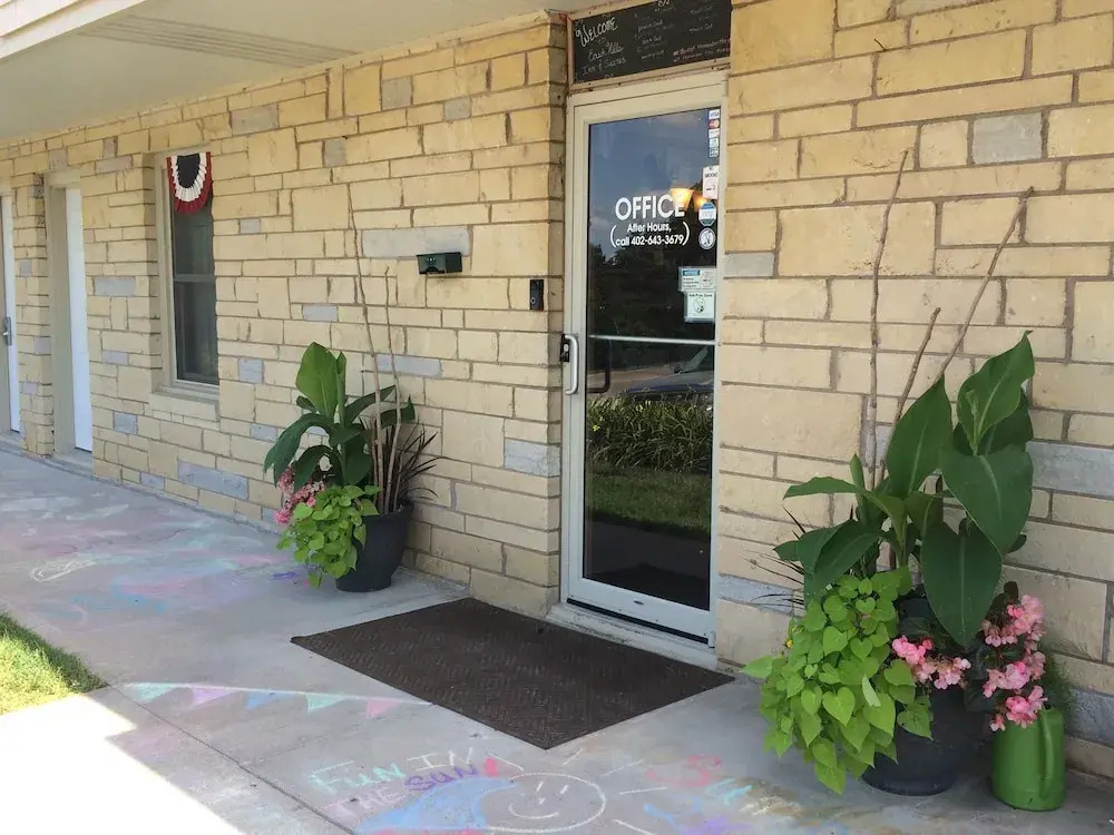 East Hills Inn And Suites