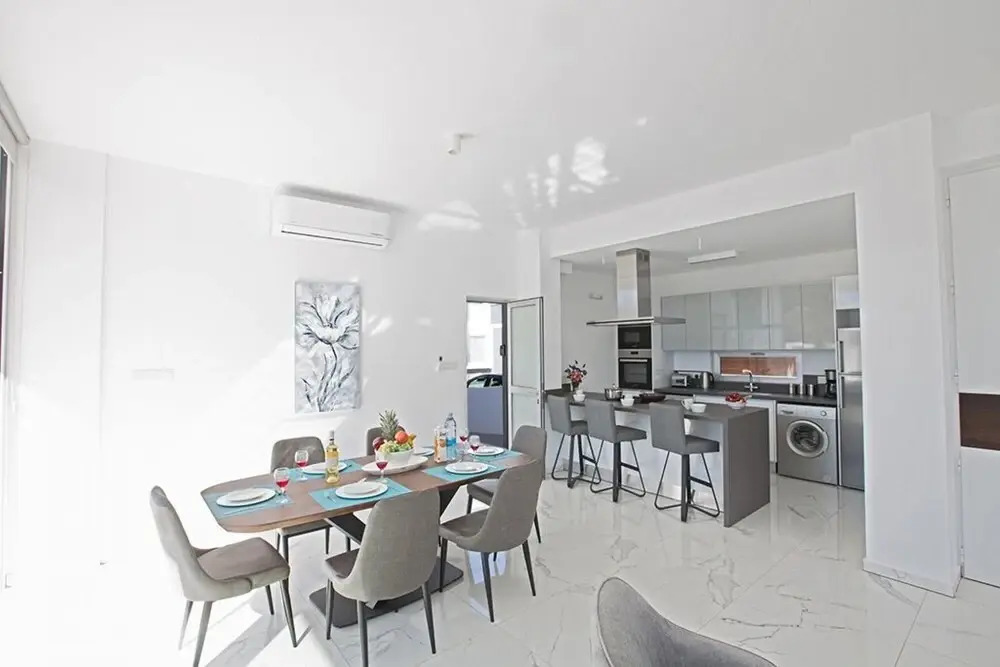 Villa Nina AQ Ol18
