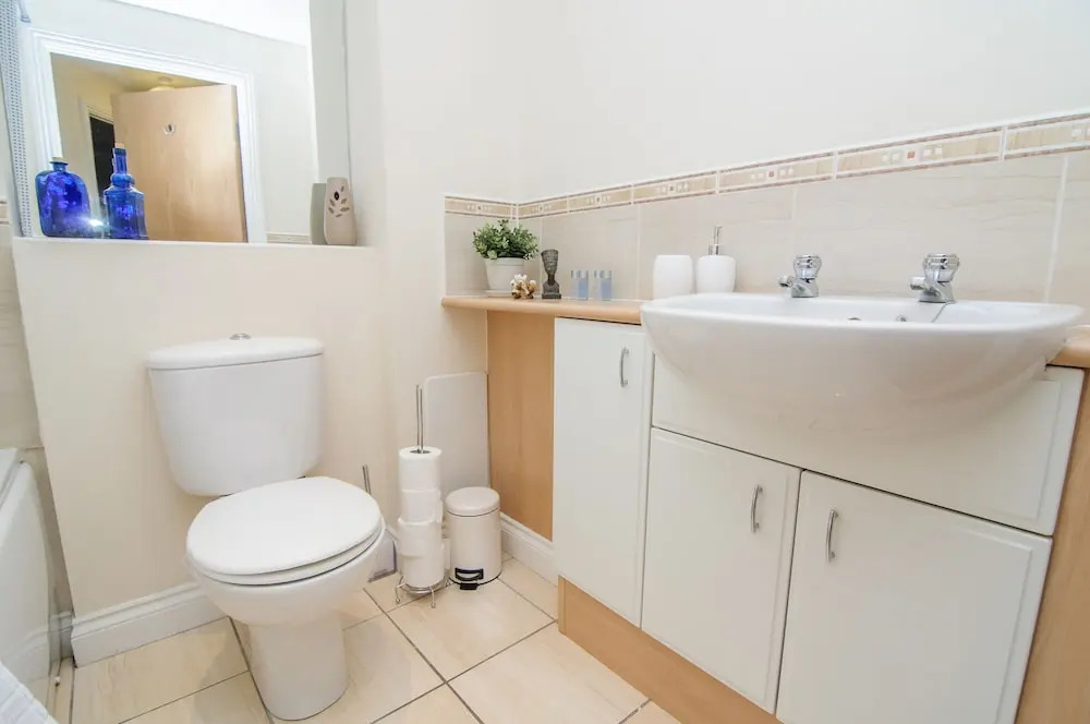 Sargeson Apartment