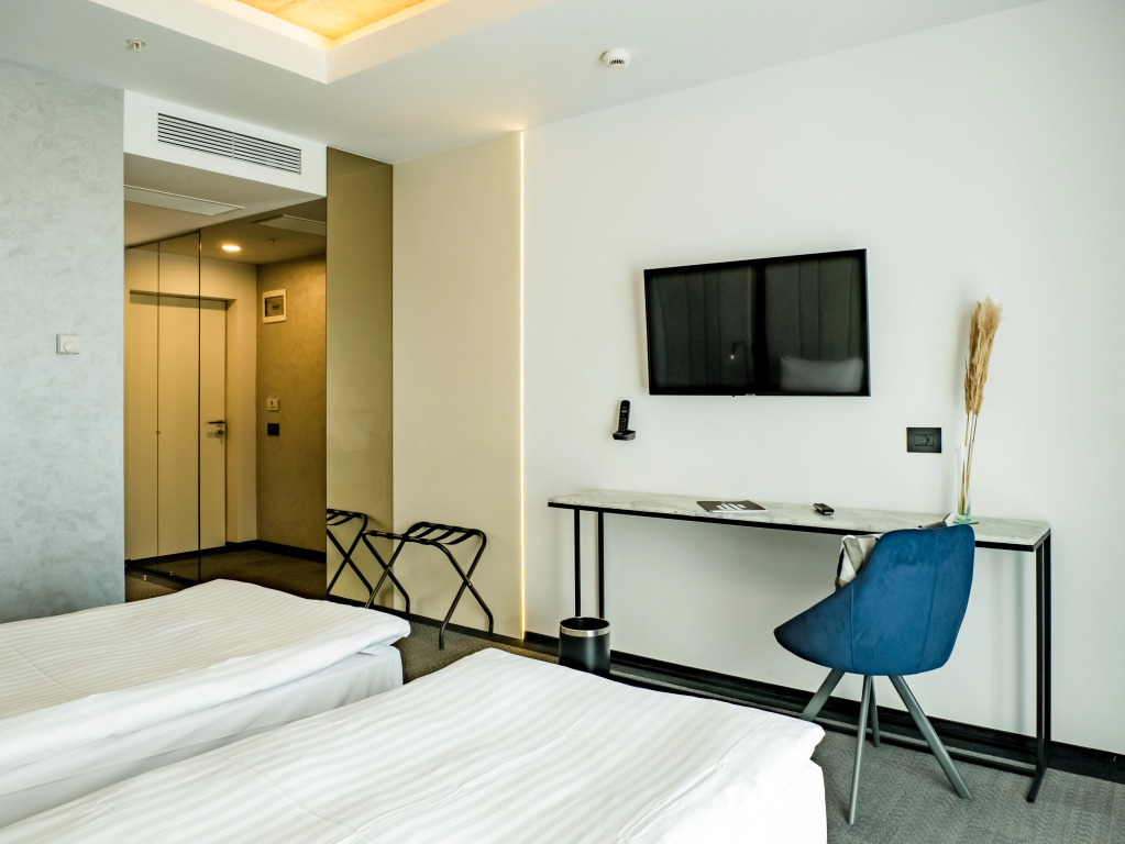 Union Plaza Hotel