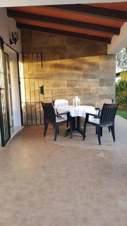 Chalet la Huerta con piscina chimenea y Wifi
