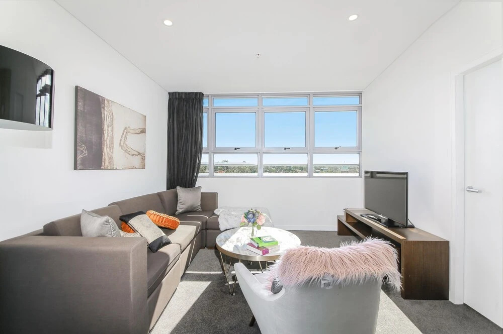 2 Bedroom Modern Apartment in Chatswood