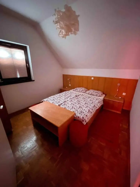 Lovely 2-bedroom House in Terme Catez