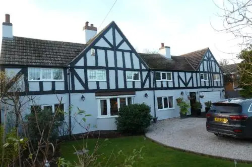 Newark Lodge Guest House
