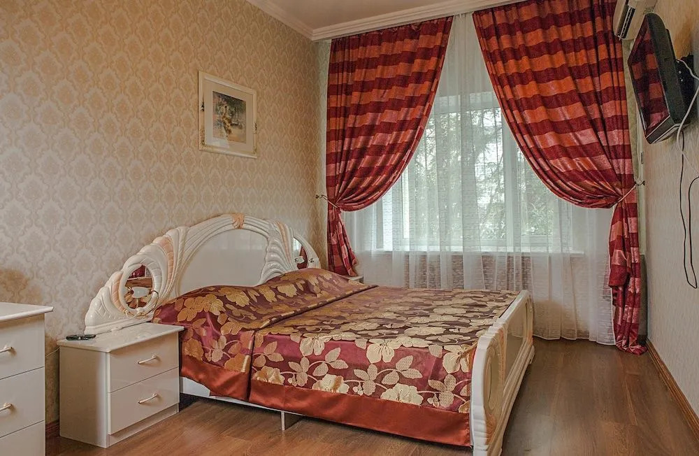 Hotel Topaz