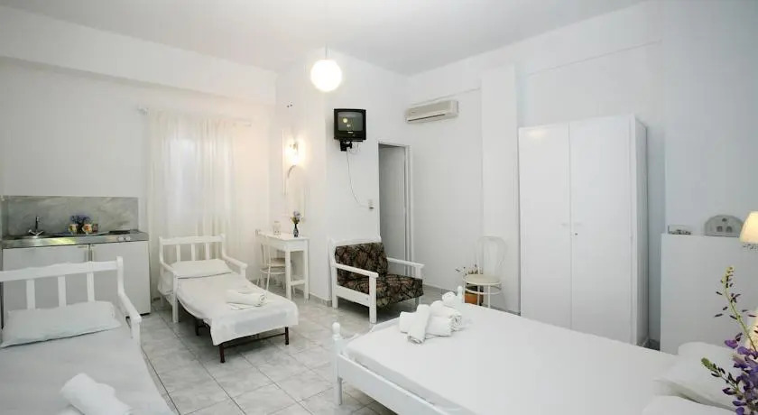 Tinos Camping & Bungalows