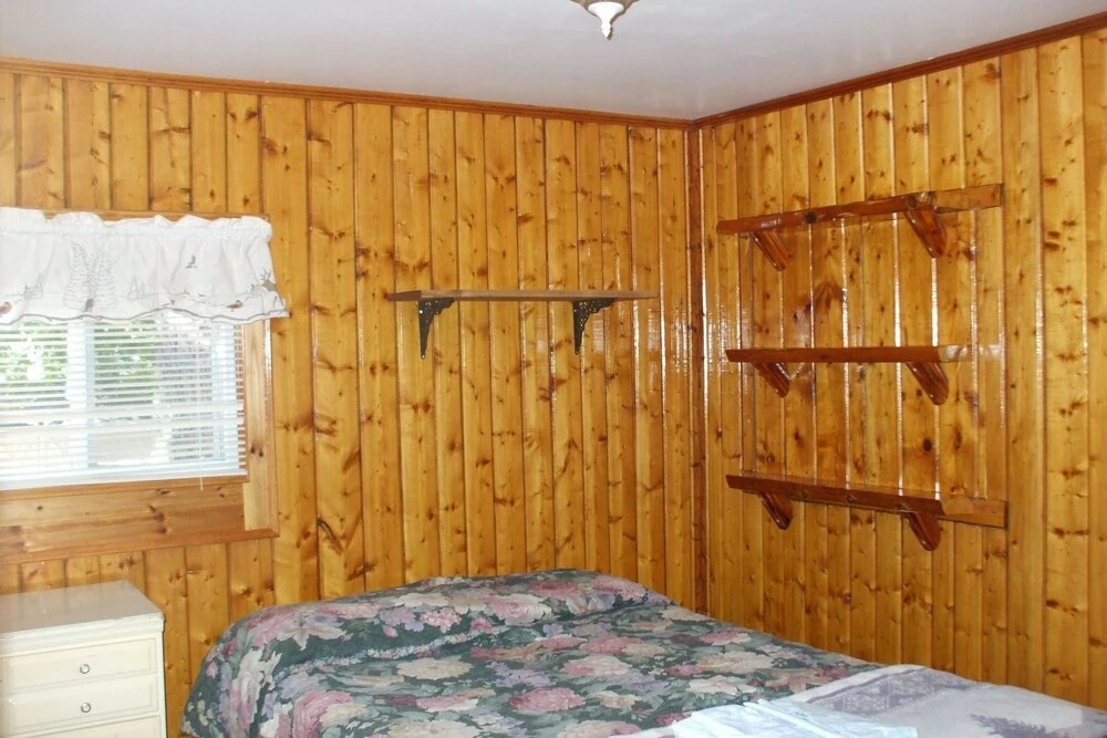 Crooked Lake Resort Cabin 5 (Sportmans Lodge ) Holiday home 4 BestStay