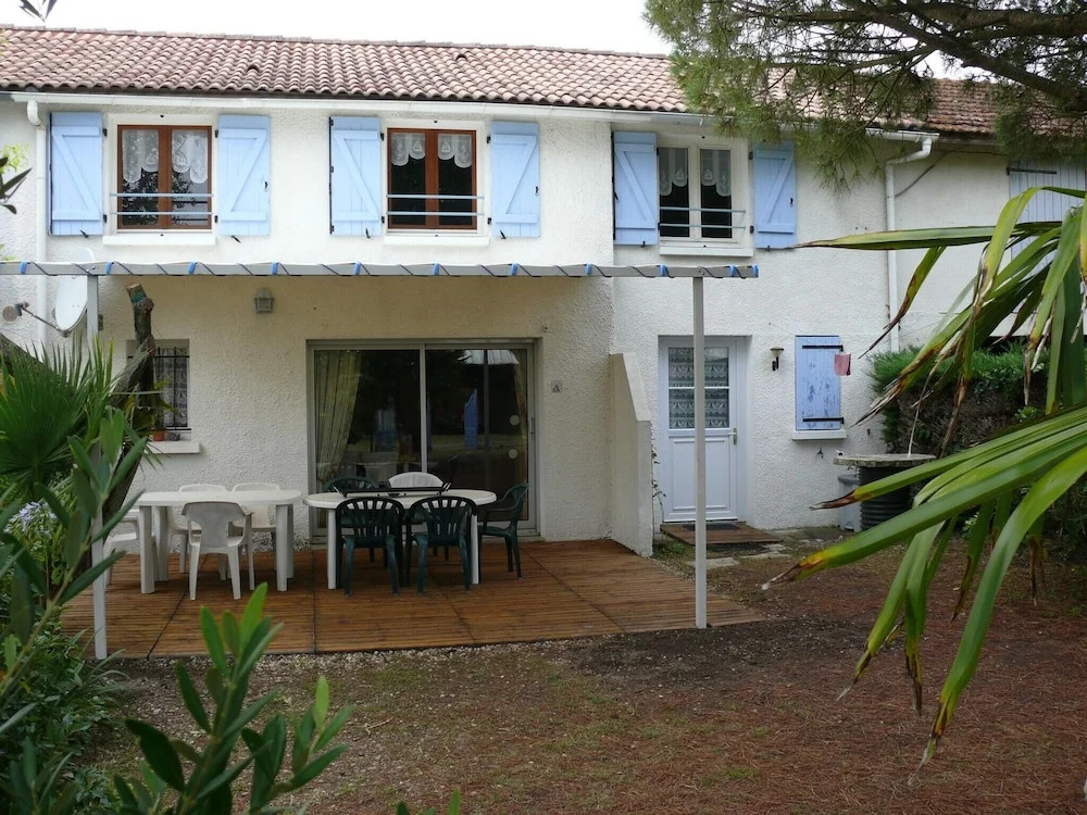 House With 3 Bedrooms in Les Mathes, With Enclosed Garden and Wifi - 4 km From the Beach