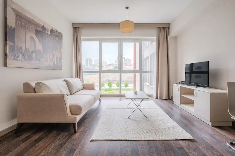 Residence 5 min to Metro 30 min to IST Airport