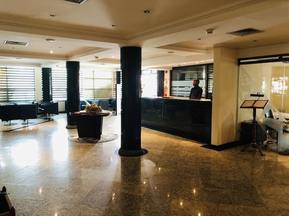 Golden Park Hotel